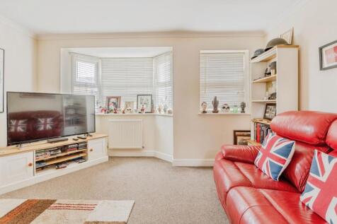 Bedroom/Lounge Two