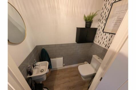 Downstairs Bathroom