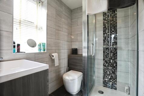 Master En-suite