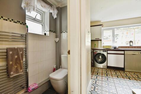 Downstairs Cloakroom