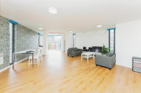 Communal Lounge