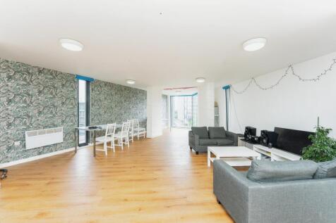 Communal Lounge