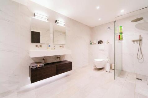 En-suite One