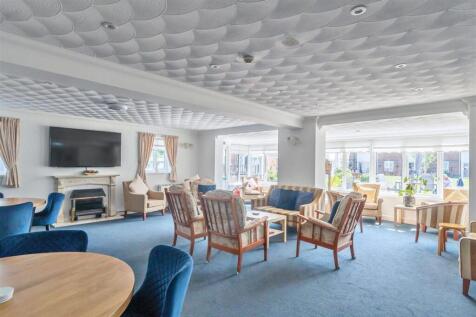 Communal Lounge