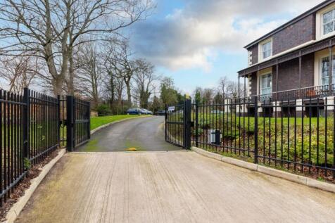 Gated Driveway