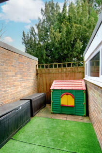 ENCLOSED REAR YARD
