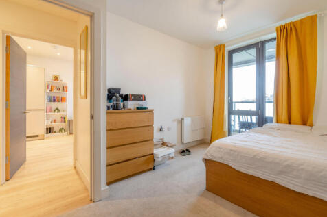 8426044-interior04-800