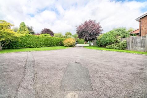 Set back down driveway