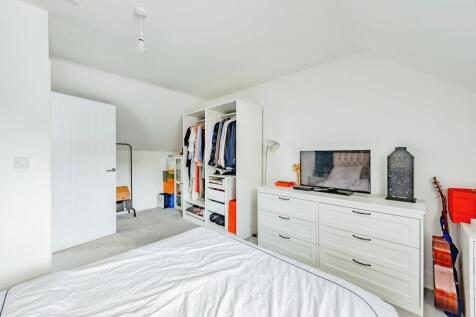 Master bedroom 2