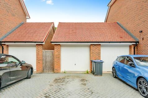 Garage &amp; Parking