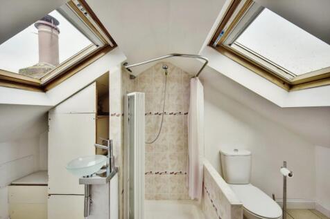 Bedroom One En Suite Shower Room