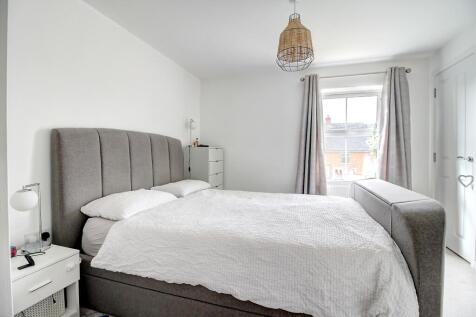 Bed 1