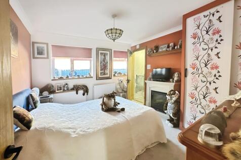 Bedroom One With Shower En-Suite