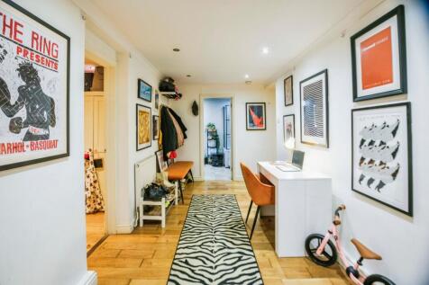 Hallway Alt. 2