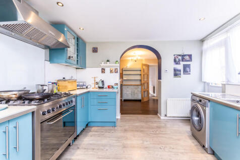 Kitchen 2