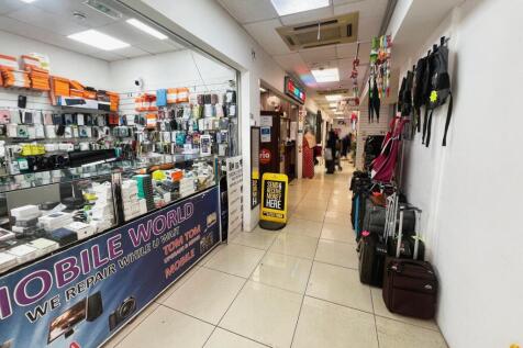 Shops Internal