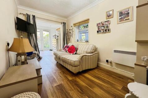 Bedroom Two/Annex