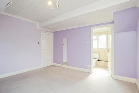 Master bedrom with ensuite