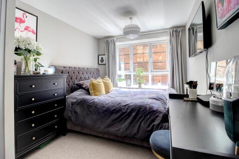 Bed 1