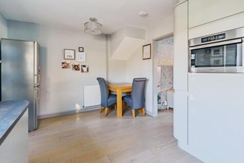 Kitchen 4
