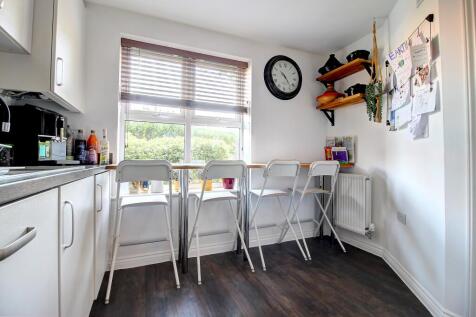 Kitchen breakfast room