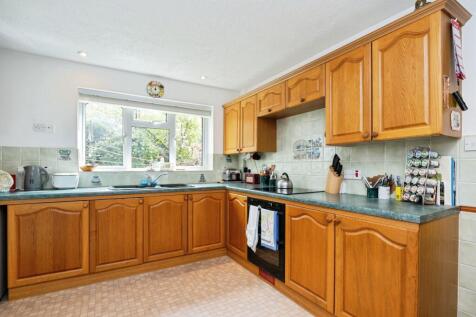 25baytreeclosebaytreecloseheathfieldtn218yg-21