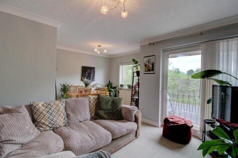 Living-dining room