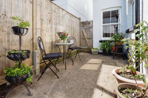 Property Image 4