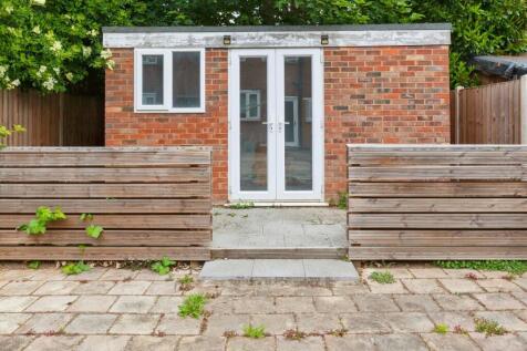 Outbuilding/Office