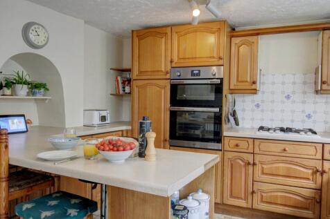 Kitchen 2