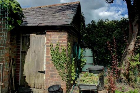 Garden shed