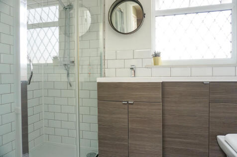 Upstairs Bathroom