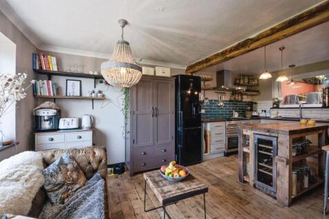 Kitchen-breakfast room