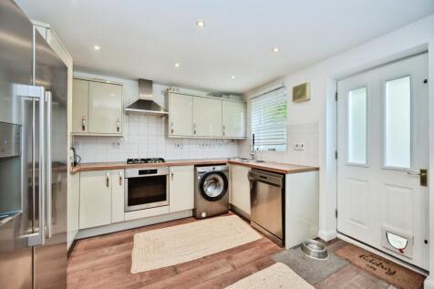 Open Plan Modern Kitchen/Diner