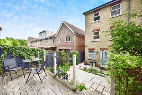 Private Rear Garden With Back Property View