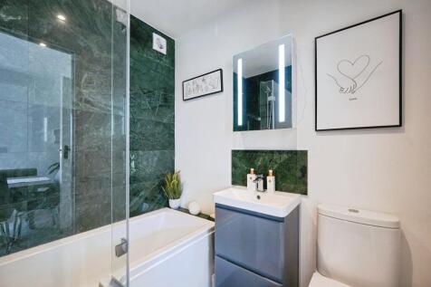 Ground floor bathroom
