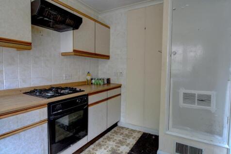 Kitchen b