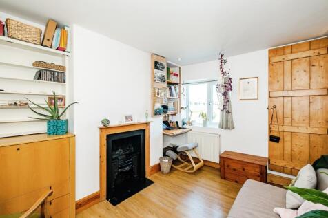 Bedroom/Study