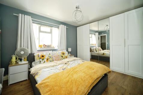 Bed 1