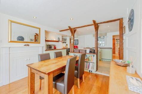 Breakfast room