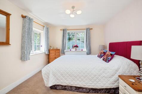 2hophousecottagesthestreambattletn339bb-11