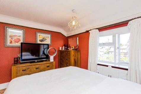 Bedroom 2a