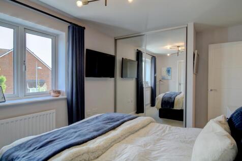 Bedroom 1a