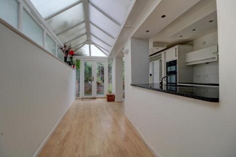 Kitchen-Breakfast Room