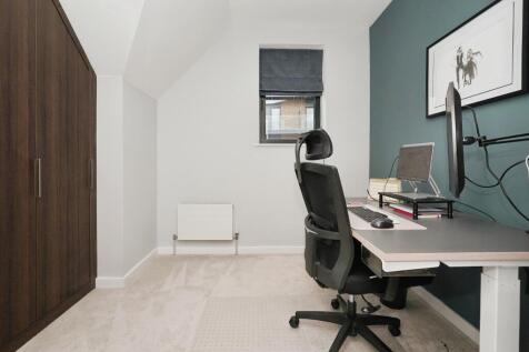 Office/Dressing Room