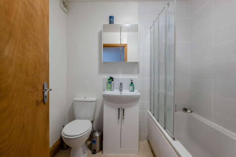 8473759-interior02-800