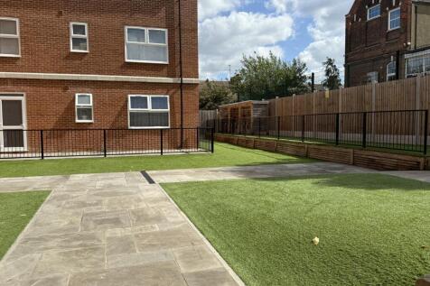 Communal gardens