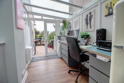 Property Image 25