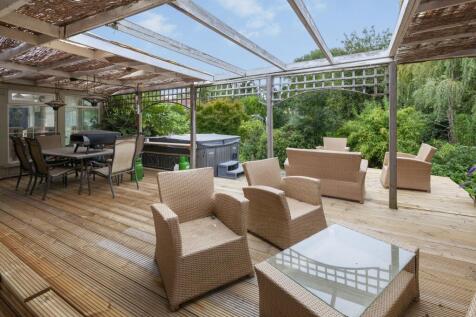 Property Image 8