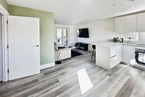 Open Plan Kitchen, Lounge and Dining Area